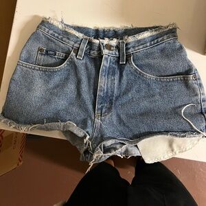 Vintage Lee jean high waisted shorts - size 27 waist. S/M
